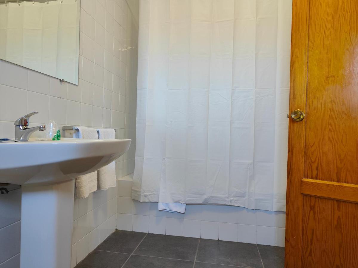 Hotel Puerta De Javalambre Ла-Пуэбла-де-Вальверде Экстерьер фото